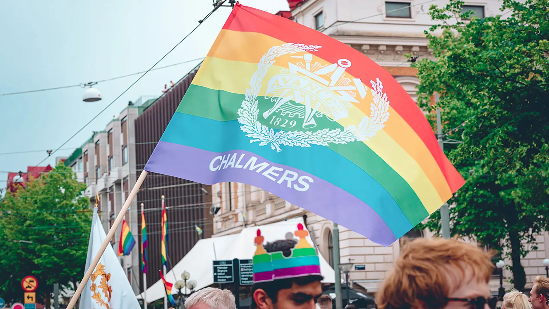 Chalmers flagga West pride-paraden