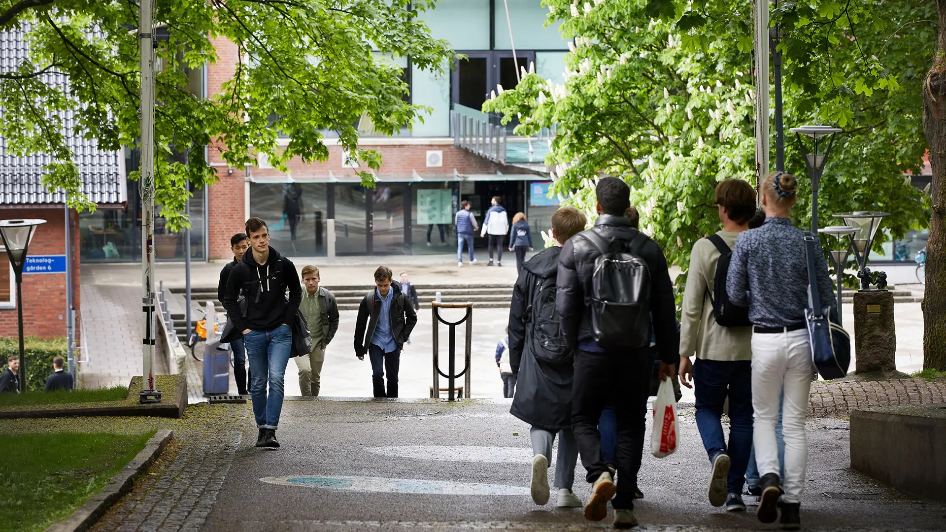 Campus Johanneberg. Från och med höstterminen 2024 kommer studenterna på Tekniskt basår plugga på campus Johanneberg.