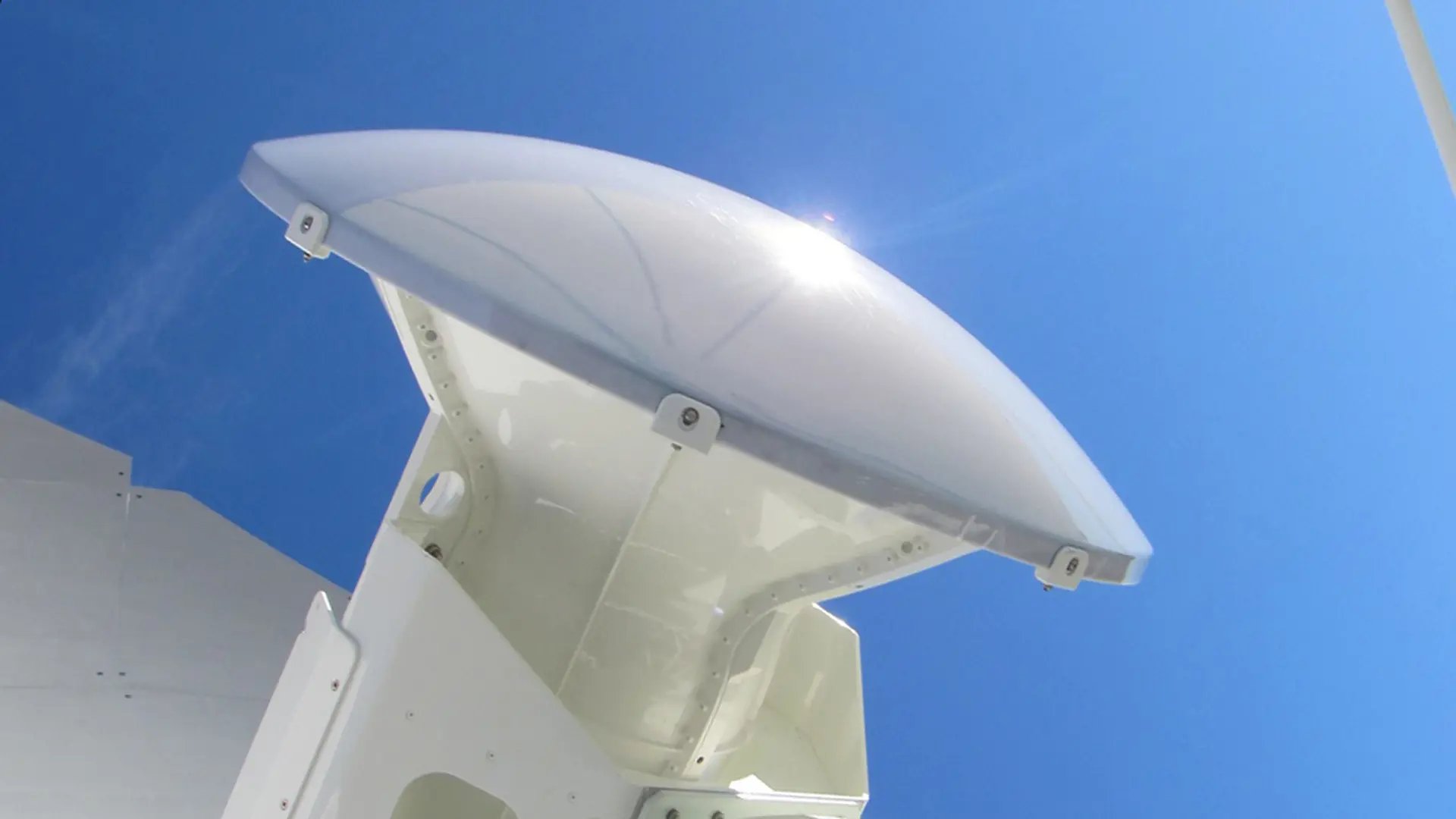 Receiver mounted on radio telescope 