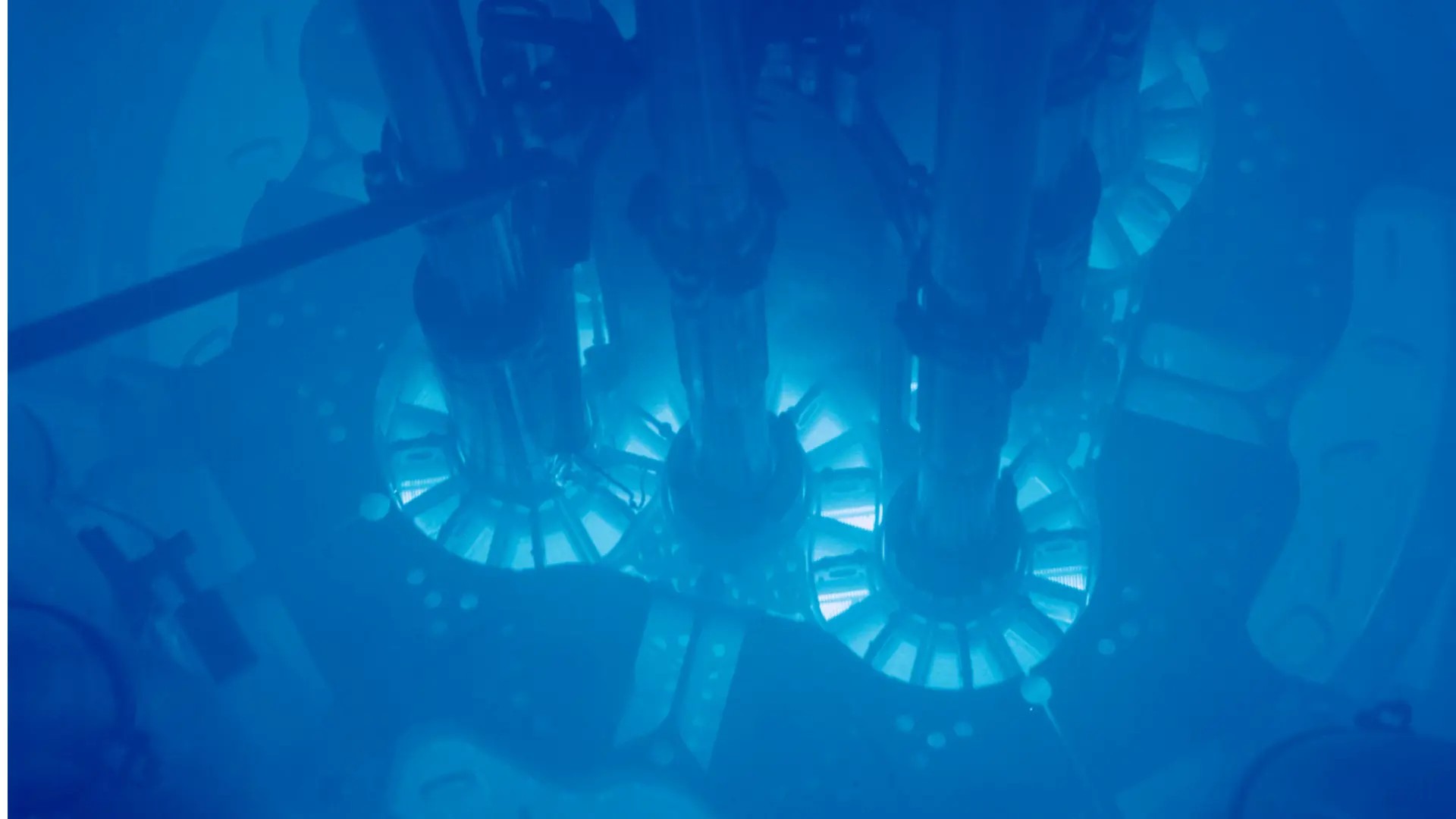Advanced test reactor