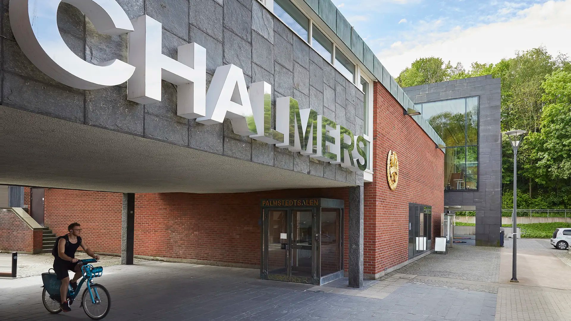 Chalmers' sign at campus Johanneberg